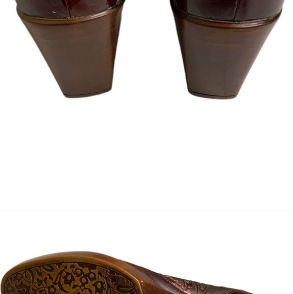 NAOT Baccio Genuine Leather Embellished Booties in Burgundy Sz 8 - Picture 4 of 5